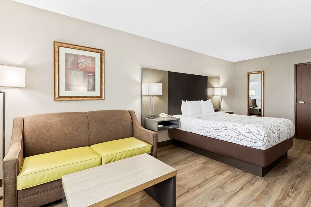 Best Western Fayetteville Inn - photo 8