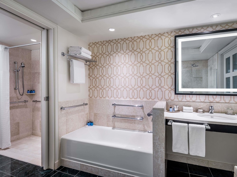 Sofitel Washington DC Lafayette Square - photo 45