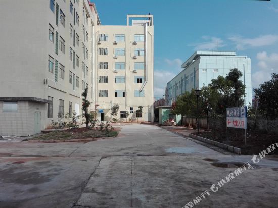 Xinfeng North Hotel in Jiading, People's Republic of China