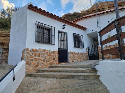 Cueva de David - carbon neutral hotel in Guadix