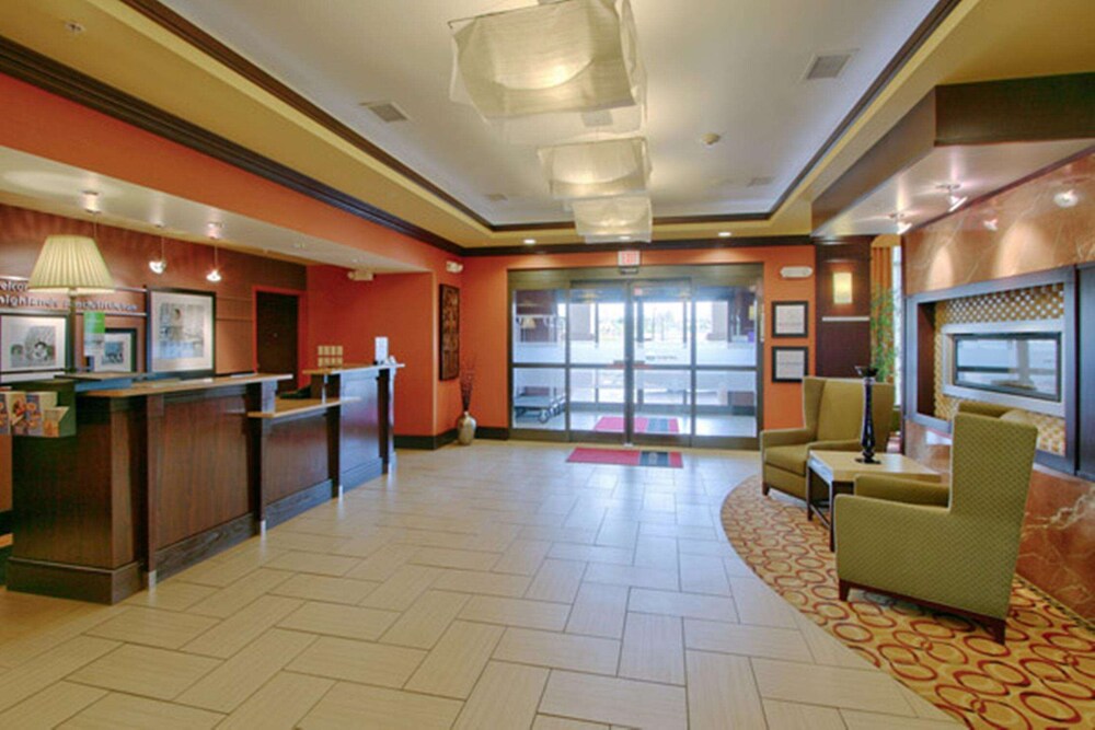 Hampton Inn & Suites Denver Highlands Ranch - photo 7