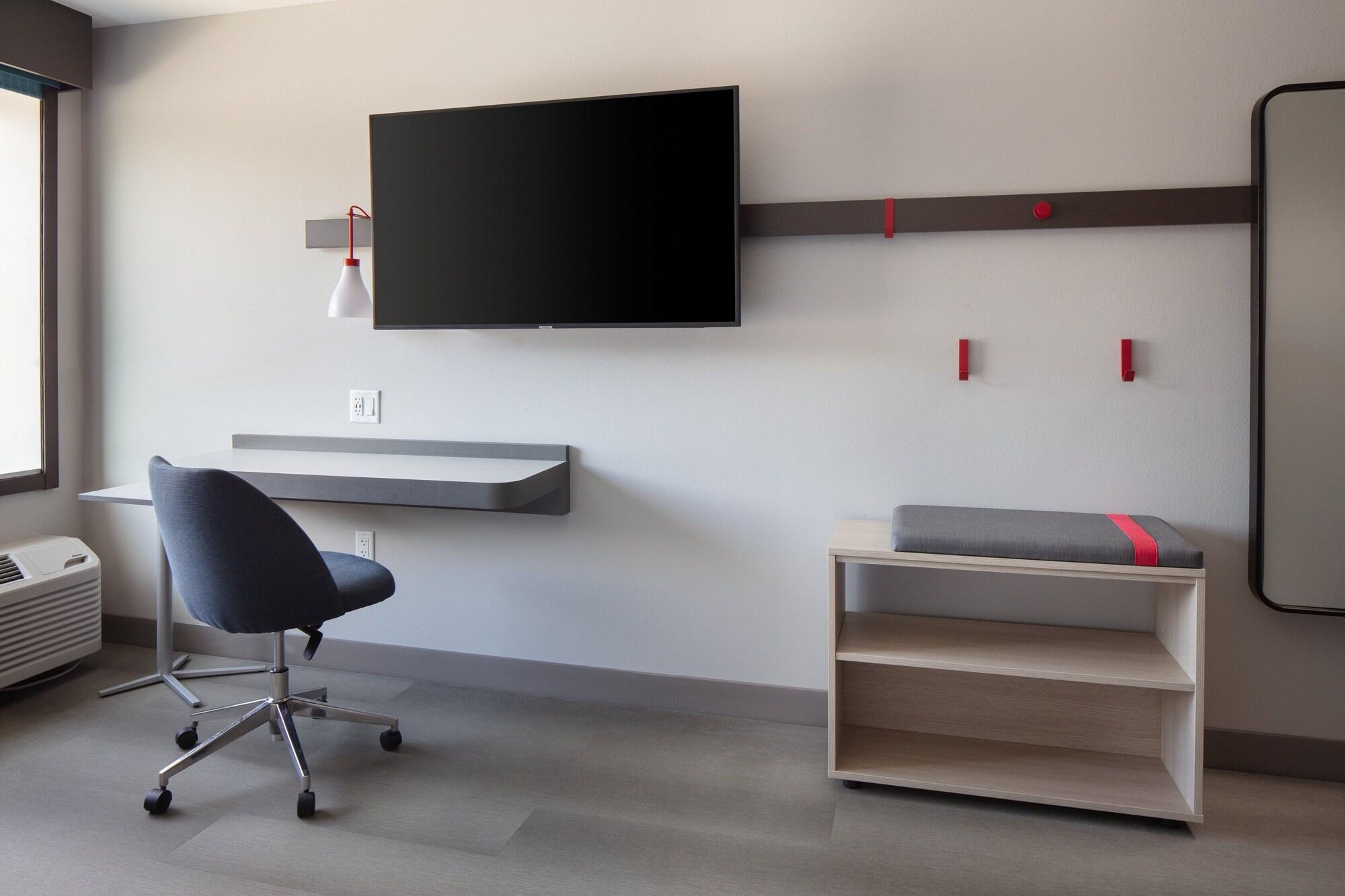avid hotels Madison Monona by IHG - photo 14