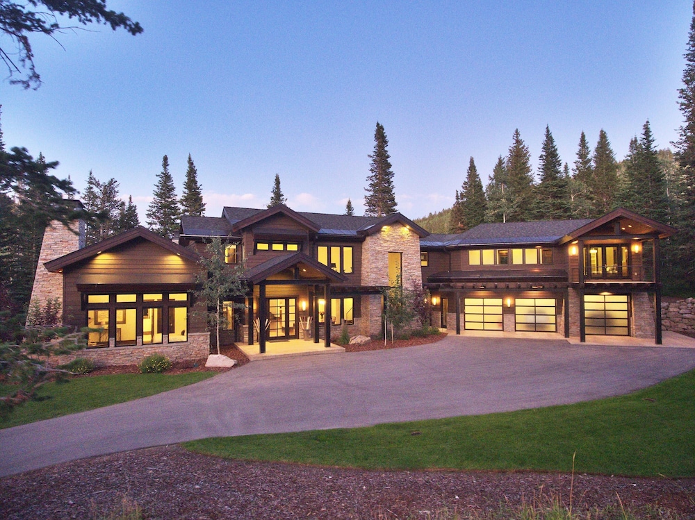Chic Colony Ski in Ski Out Villa Direct Access to Adventures at Park City Resort Hot Tub Gym - photo 37