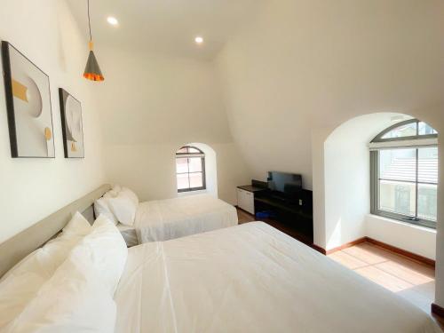 Hotel Minh Châu Ks Gần Ngay Chợ Đà Lạt Có Điều Hòa in Da Lat, Vietnam