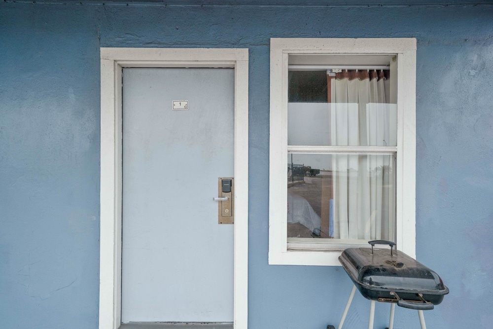 OYO Hotel Rockport Bay View - photo 41