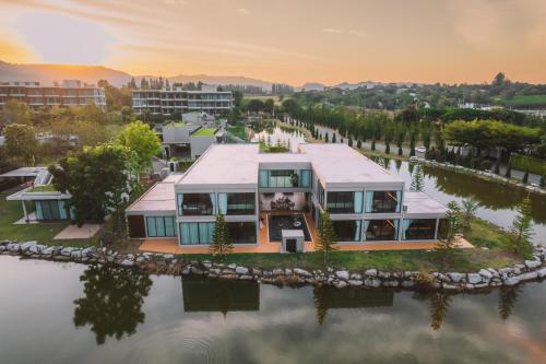 Vela villa khaoyai — 4-Star Luxury Hotel in Pak Chong, Thailand