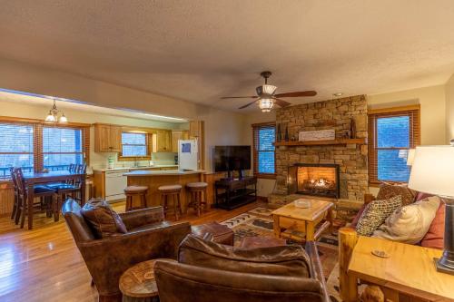 Nuttin’ Better — Blowing Rock — photo 3
