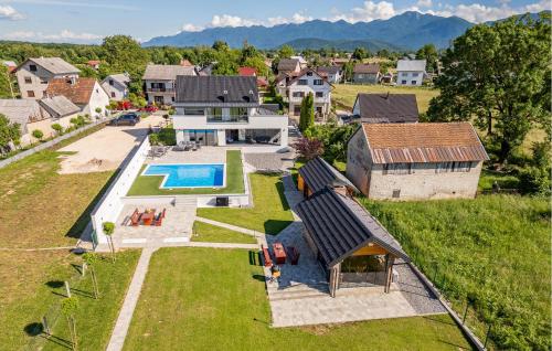 Pet Friendly Home In Kaniza Gospicka — 4-Star Luxury Hotel in Gospic, Croatia