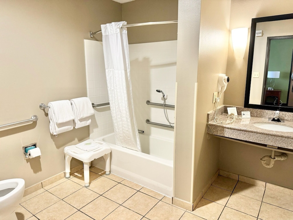 Spark by Hilton Fort Stockton - photo 41