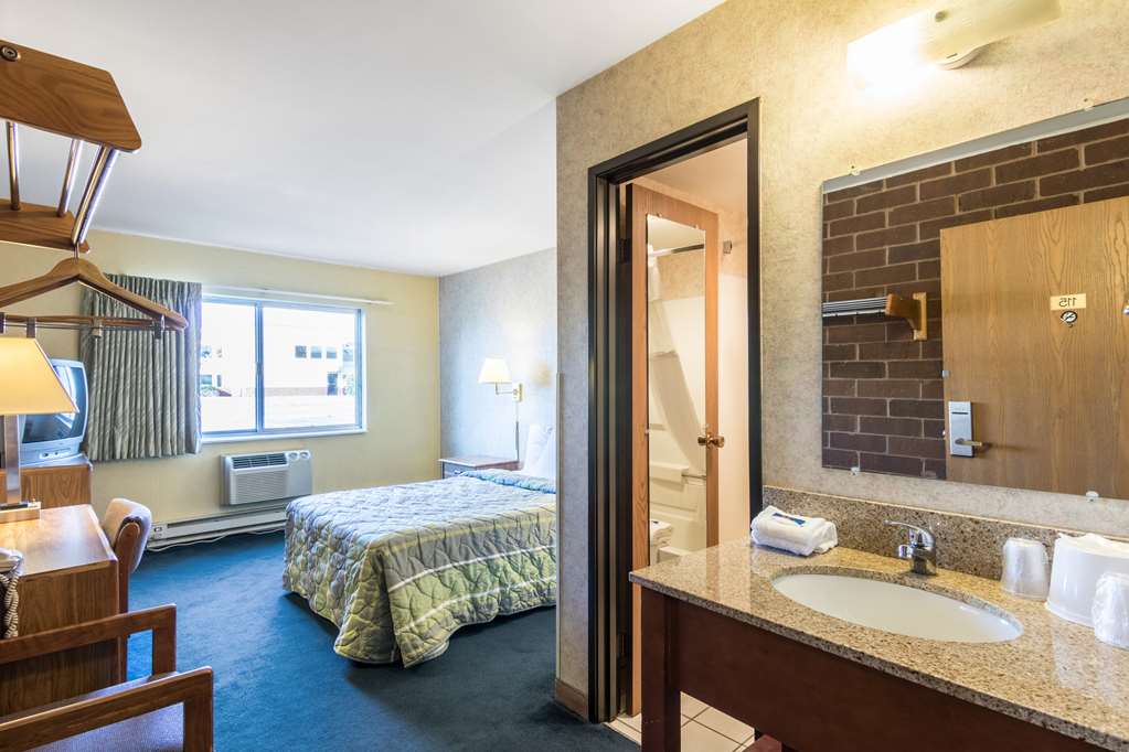 Motel 6 Eau Claire WI - photo 18