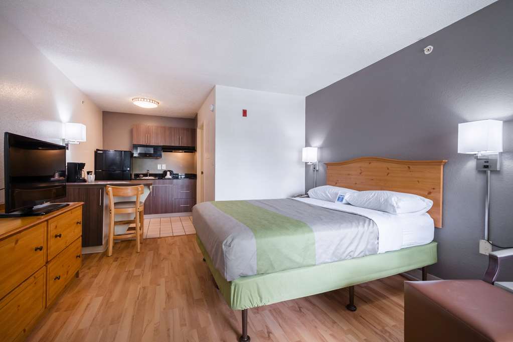 Studio 6 Extended Stay Roswell GA Atlanta - photo 12
