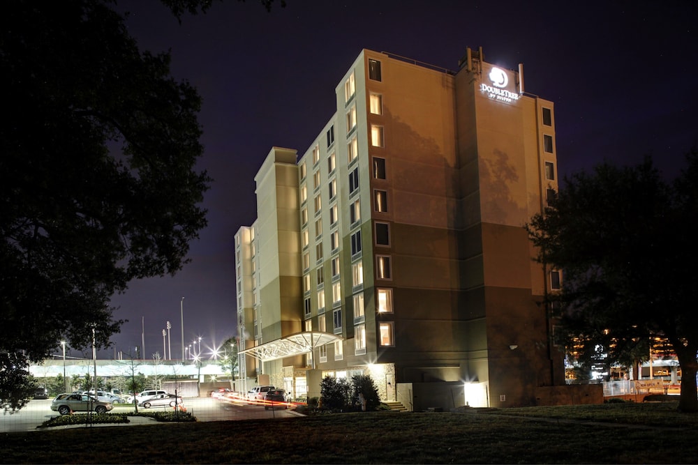 DoubleTree by Hilton Hotel Biloxi - photo 51