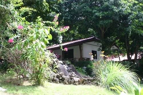 Auberge Resort - carbon neutral hotel in Koh Samui