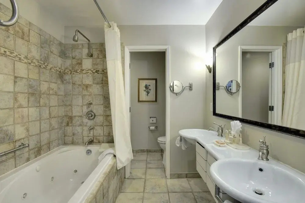 Stanford Terrace Inn - photo 4