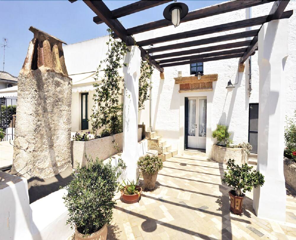 Porta Paradiso in Ugento, Italy