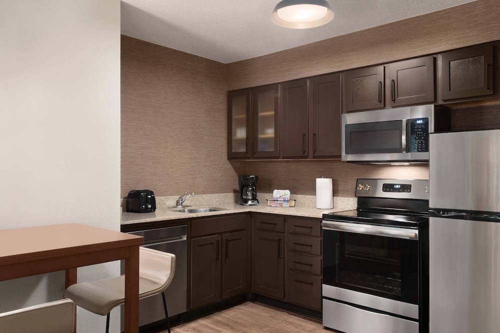 Residence Inn Houston The Woodlands Market Street - photo 4