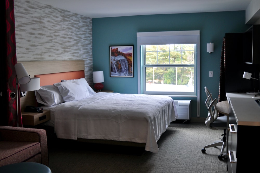 Home2 Suites by Hilton North Conway - photo 10
