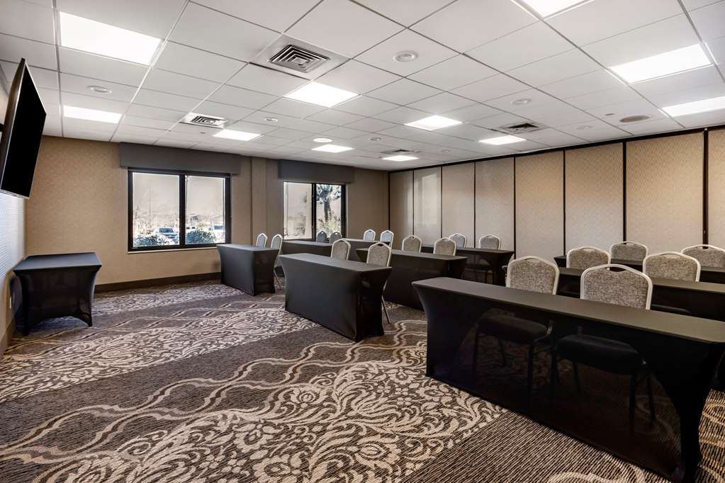 Best Western Plus Las Vegas South Henderson - photo 33