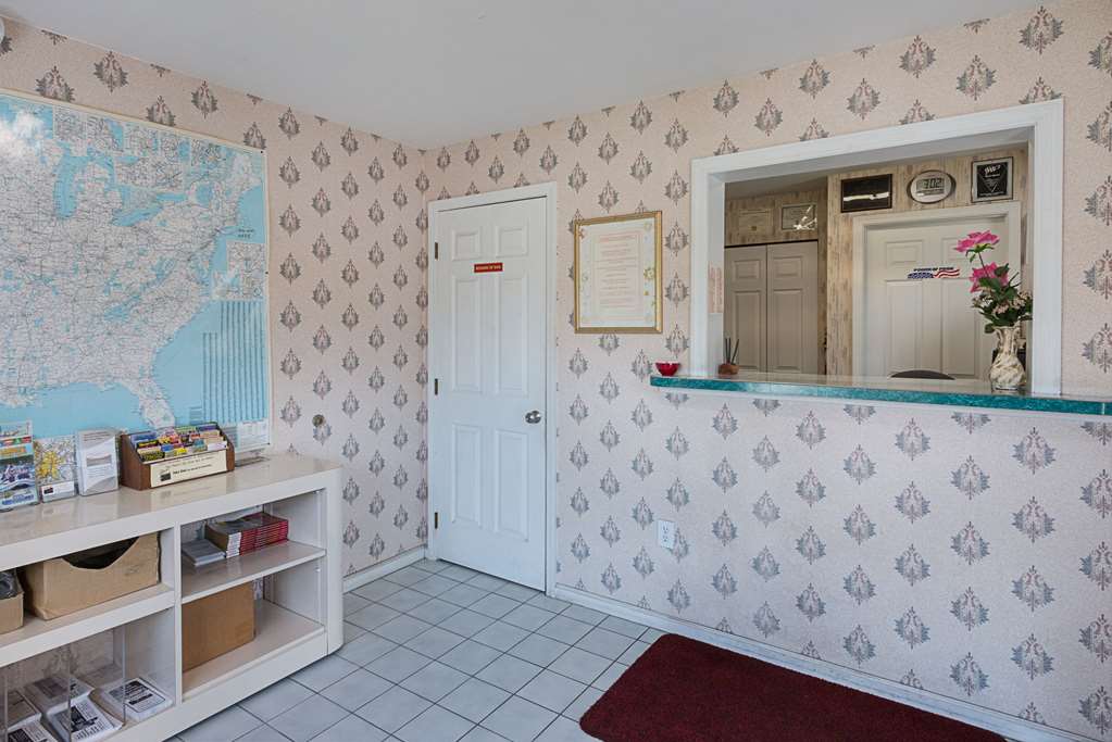 Rodeway Inn Milford I 84 - photo 6