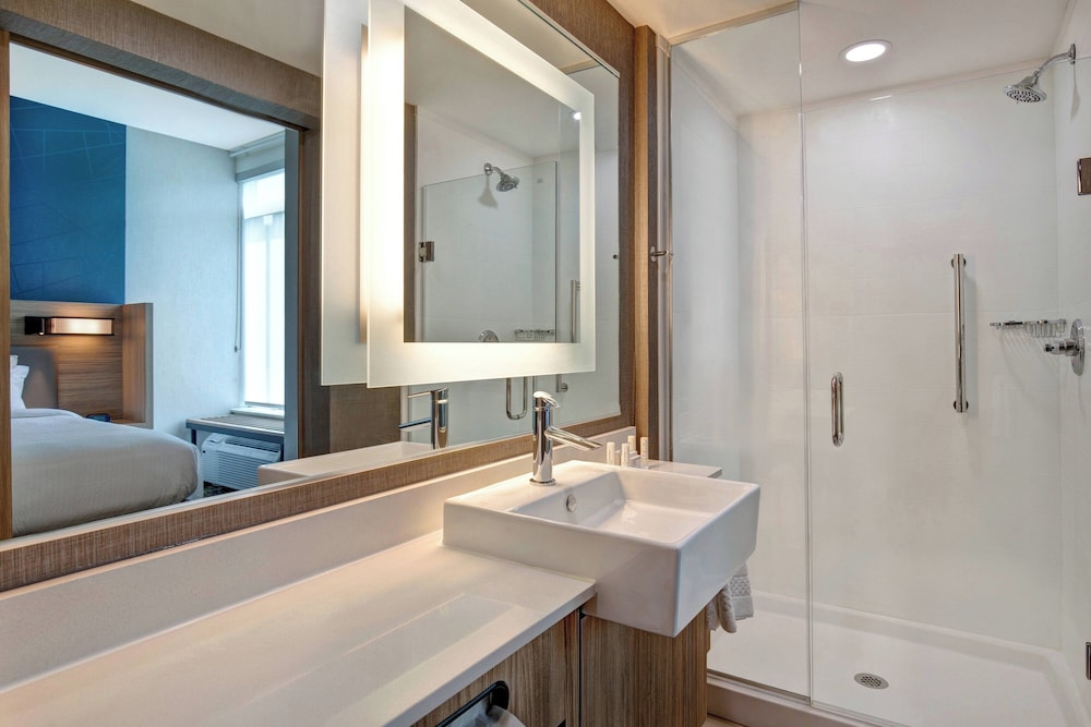 SpringHill Suites by Marriott Orangeburg - photo 18