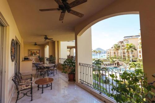 Beachfront Premium Ocean View VLE 1305 in Cabo San Lucas, Mexico