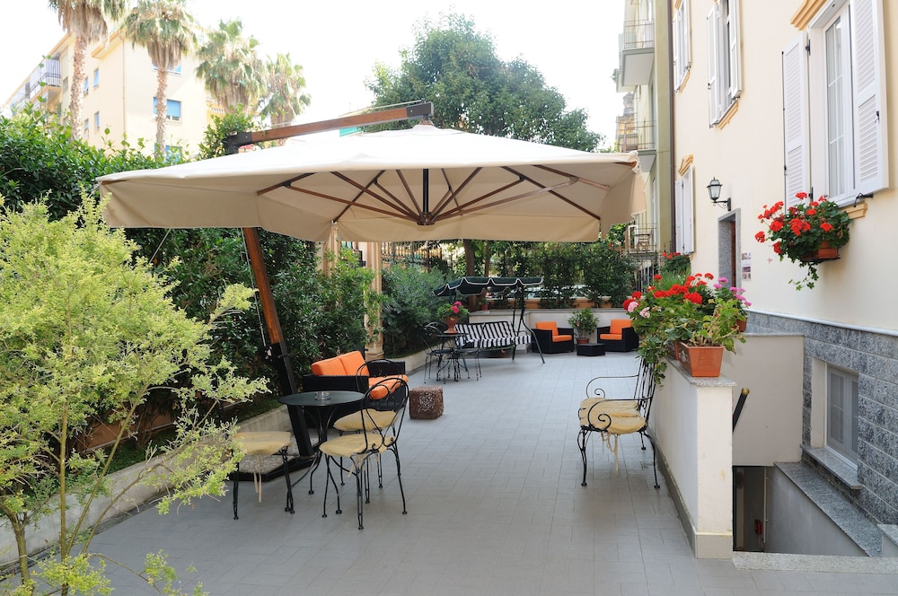 Hotel Riviera Varazze — Varazze