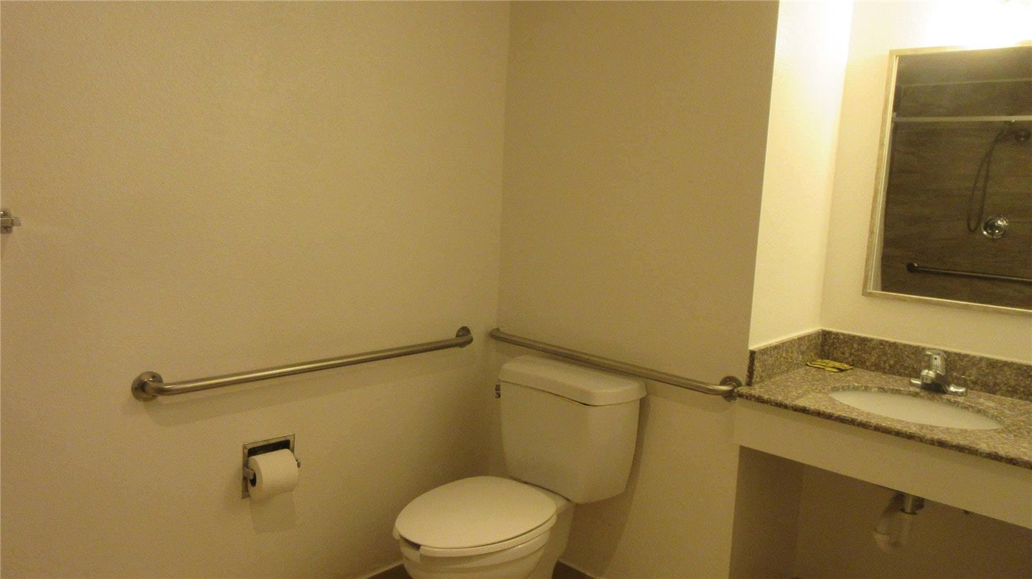 Rancho Cordova Inn - photo 29