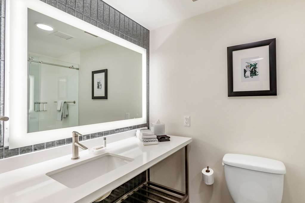 Cambria Hotel Downtown Phoenix Convention Center - photo 19