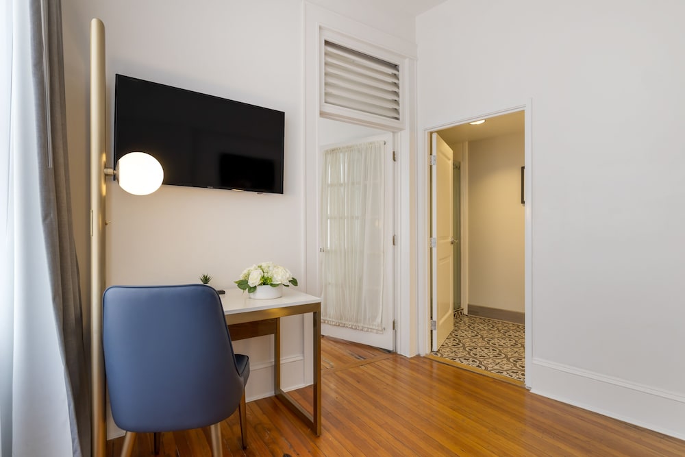 Hotel Gibbs Downtown Riverwalk - photo 19