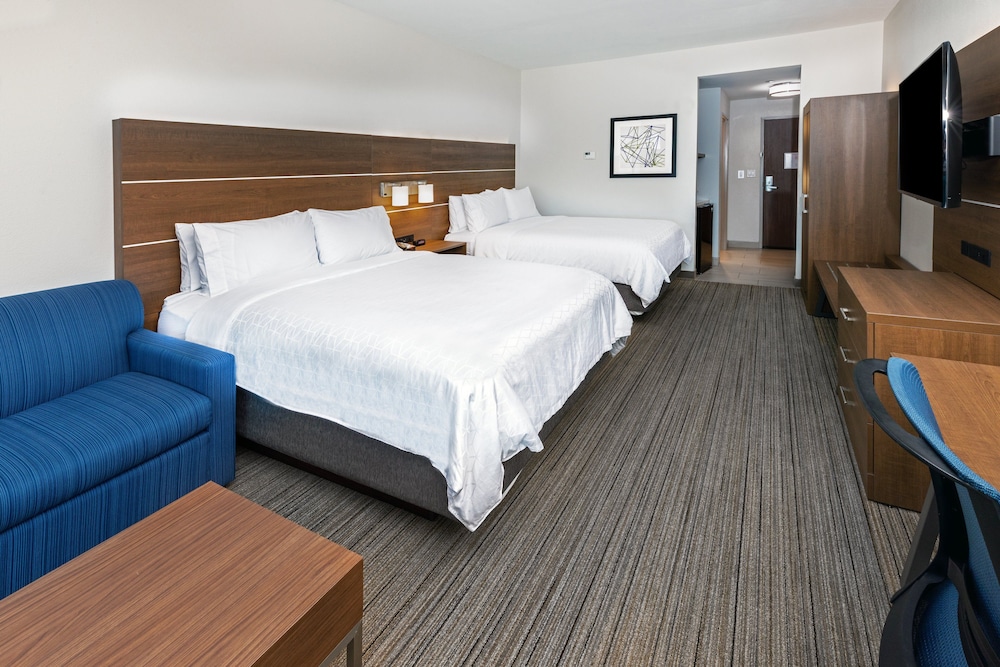 Holiday Inn Express & Suites Stafford NW Sugar Land by IHG - photo 7