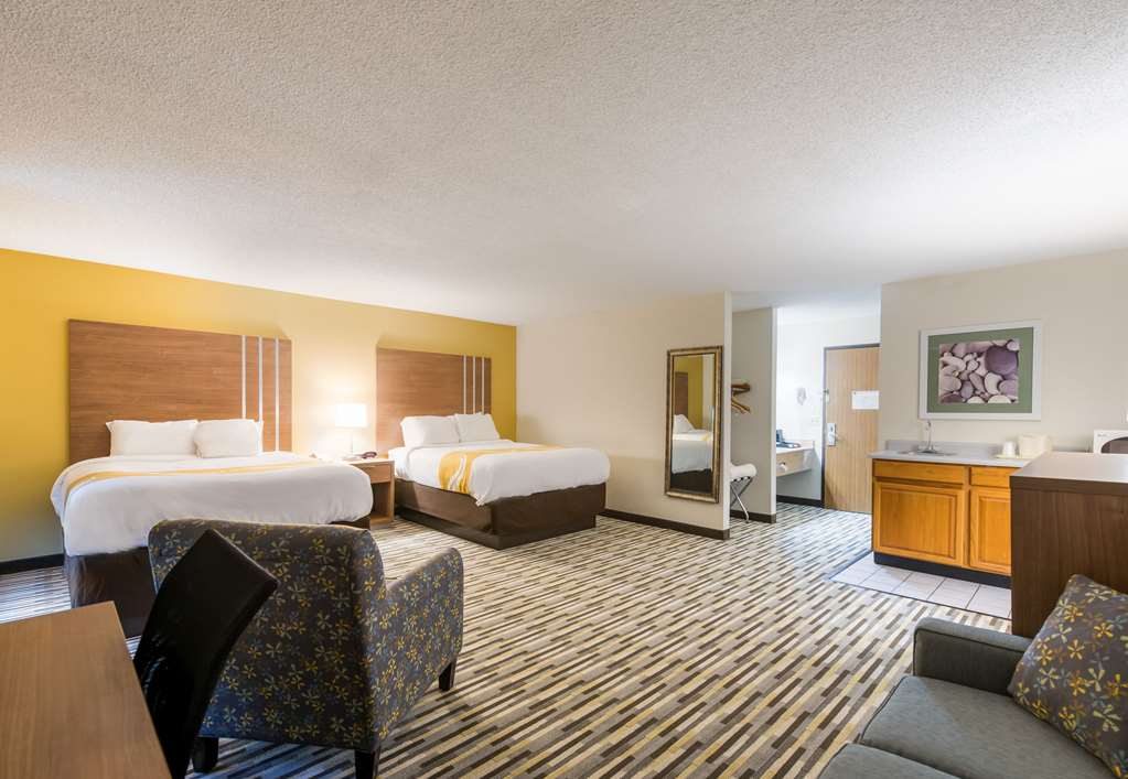 Quality Inn Michigan City South - photo 24