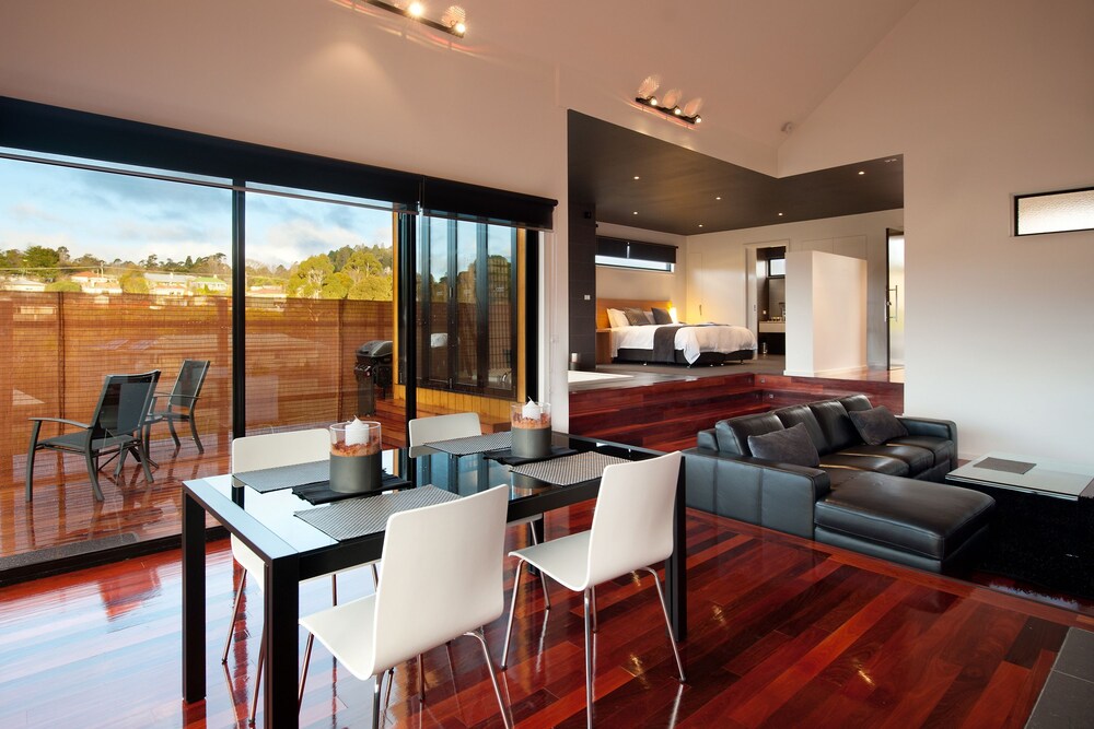 Elira 2 — Daylesford — photo 3