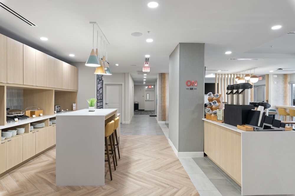 Towneplace Suites By Marriott White Hall - photo 51