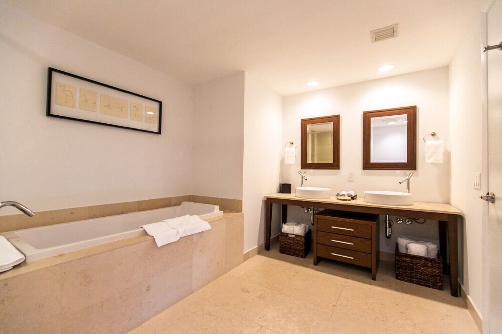 Icon Brickell W Miami by Velvet Luxury - photo 63
