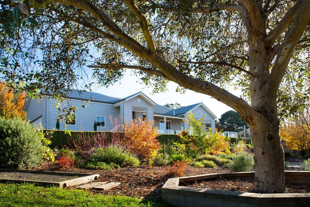Florence - carbon neutral hotel in Daylesford