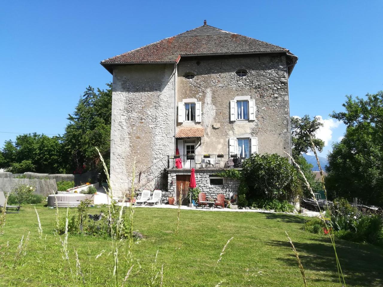 La Tour de Seythenex — hotel in Faverges