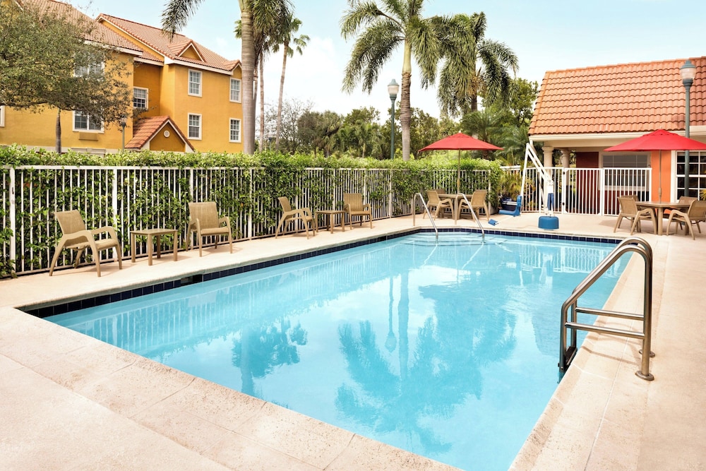 TownePlace Suites by Marriott Ft Lauderdale West - photo 21