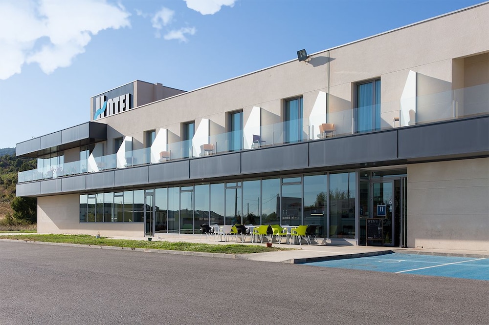 NRuta Ponferrada — hotel in Bembibre