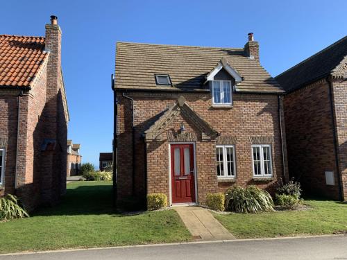 Bayside at The Bay Filey sleeps 10 in 4 bedrooms pet free