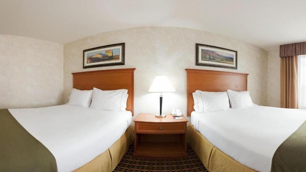 Holiday Inn Express Rawlins an IHG Hotel - photo 4