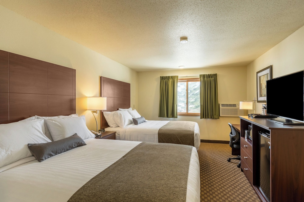 Cobblestone Inn & Suites Merrill - photo 16