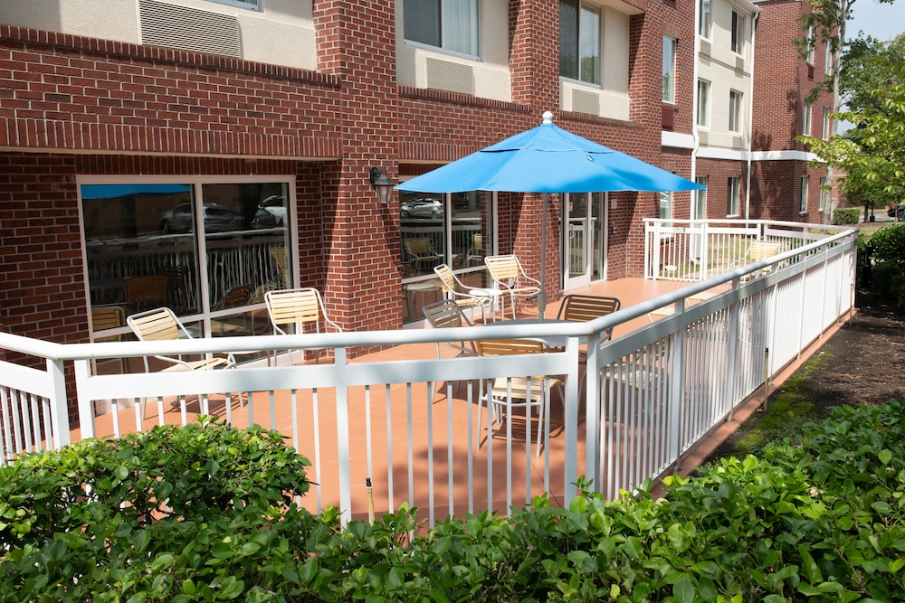 Fairfield Inn & Suites By Marriott Memphis Germantown - photo 25
