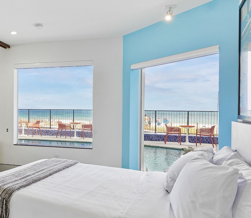 Ocean Treasure Beachside Suites - photo 14