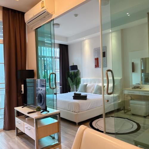 Stylish room Near Central Fest — 4-Star Luxury Hotel in Chiang Mai, Thailand