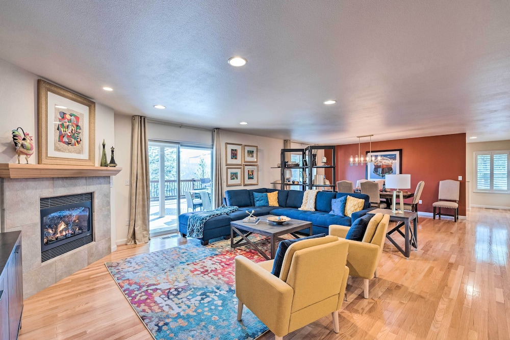 Pollock Pines 'mum's Retreat' w Large Deck — hotel in Pollock Pines