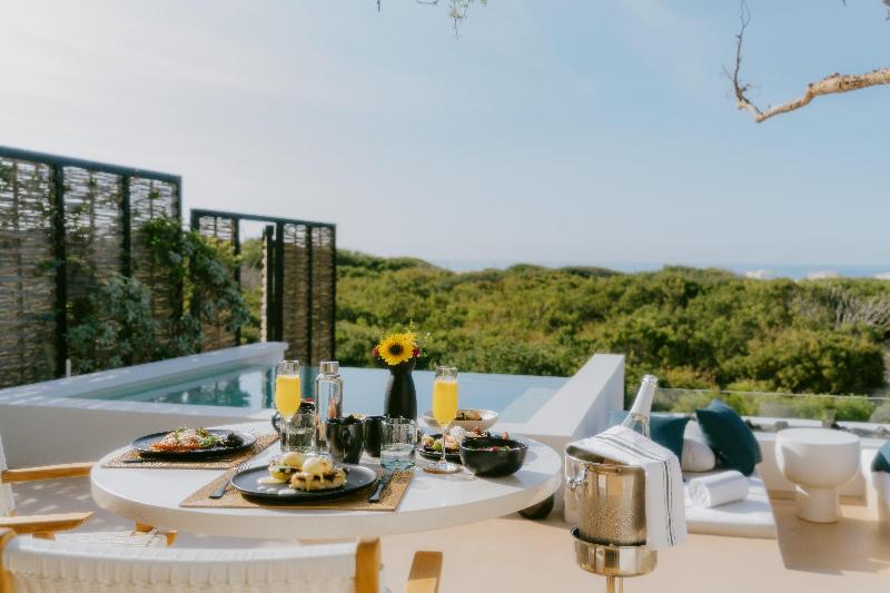 Kimpton Mas Olas Resort and Spa in El Pescadero, Mexico