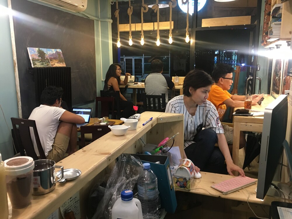 Fat Cat Hostel