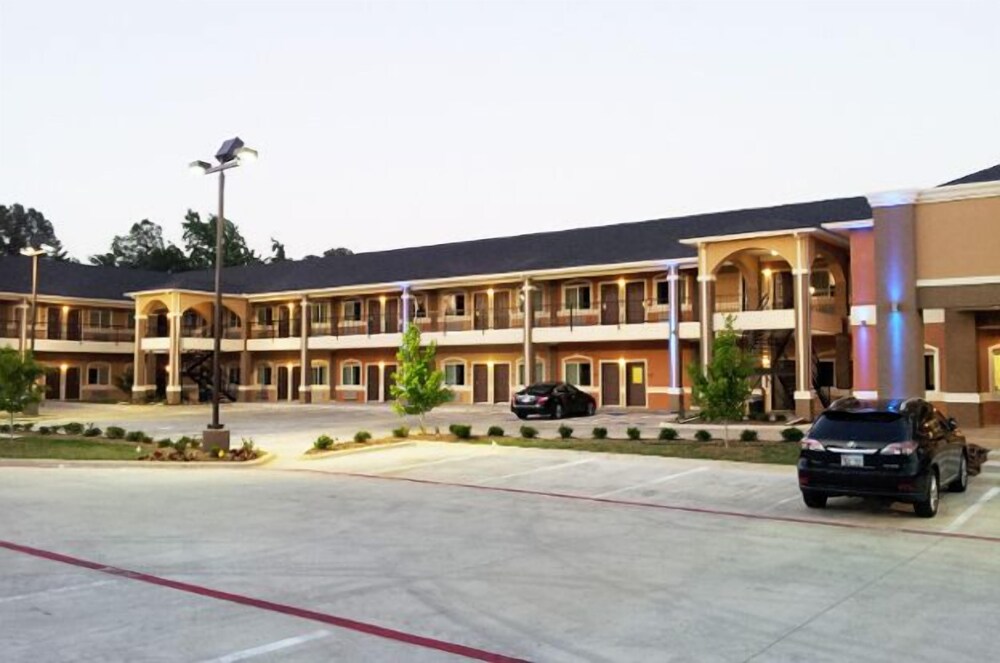 Executive Inn and Suites Tyler - photo 10