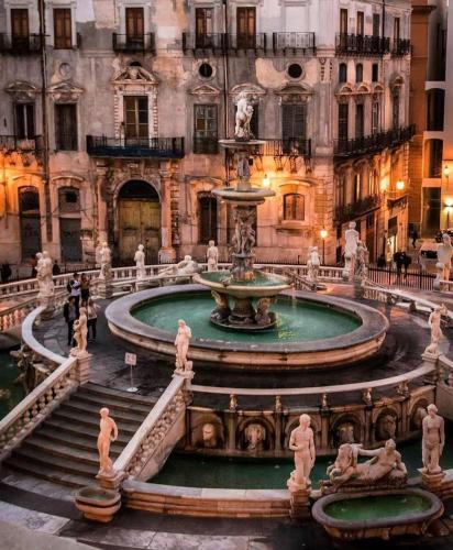 Panormus Guest Apartment — 4-Star Luxury Hotel in Palermo, Italy