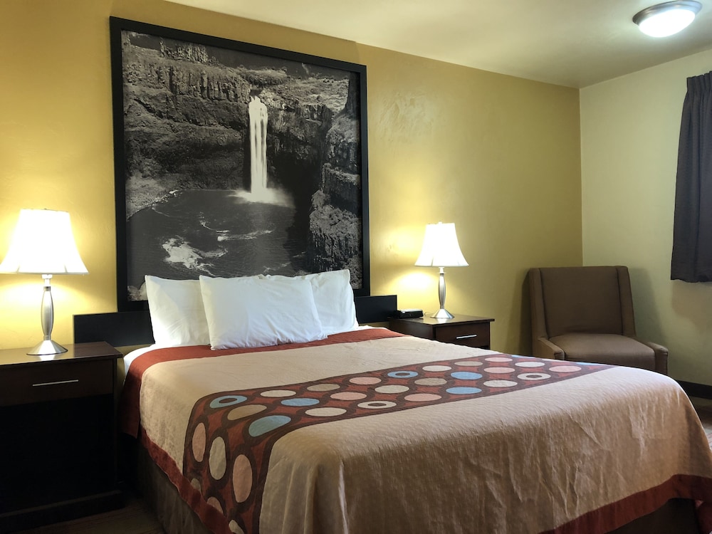 Super 8 by Wyndham Kennewick - photo 15